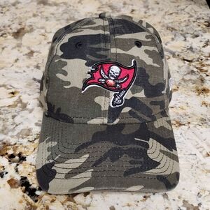 Women's New Era Camo Tampa Bay Buccaneers Core Classic 9TWENTY Adjustable Cap
